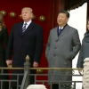 【中国に先進国の常識はない】トランプ大統領の前で、ポケットに両手を入れたまま、コート３つボタンのマナーも知らない習近平主席