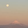 きょうの富士山 + おそくなりました。あけましておめでとうございます。
